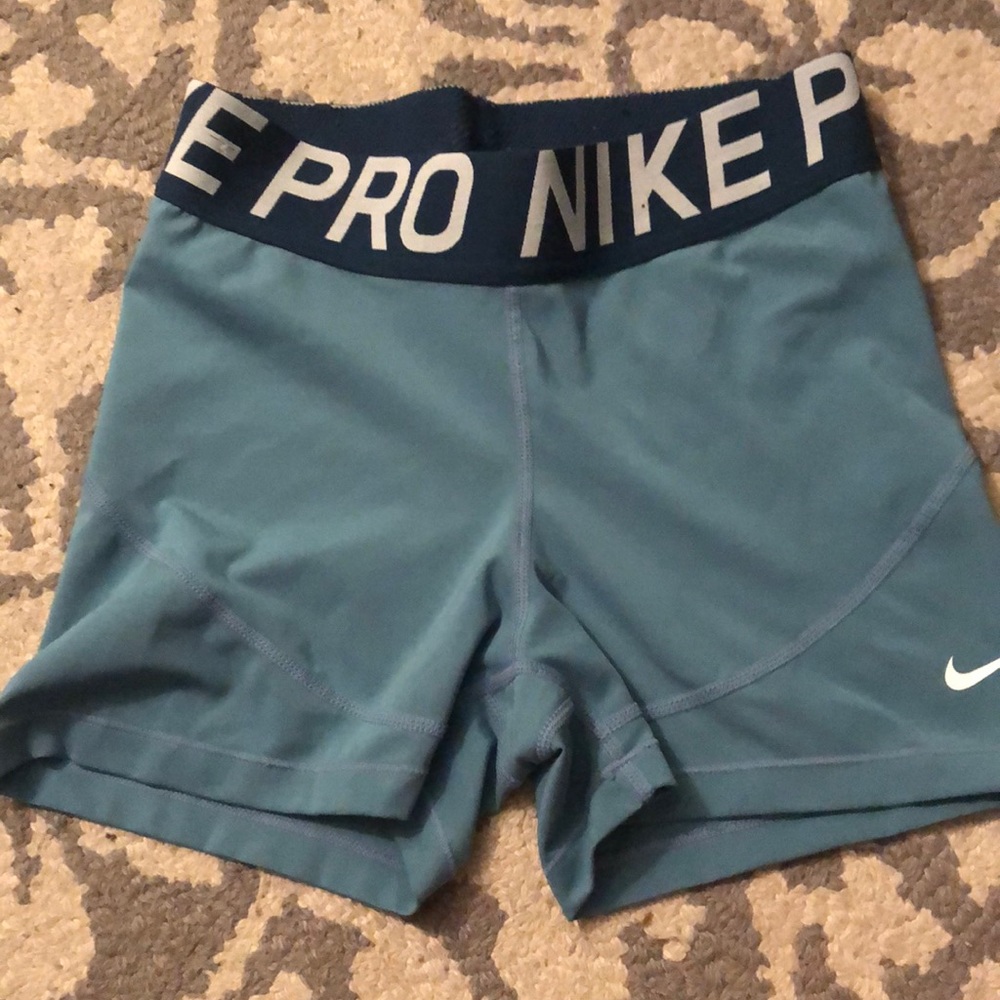 Nike pros